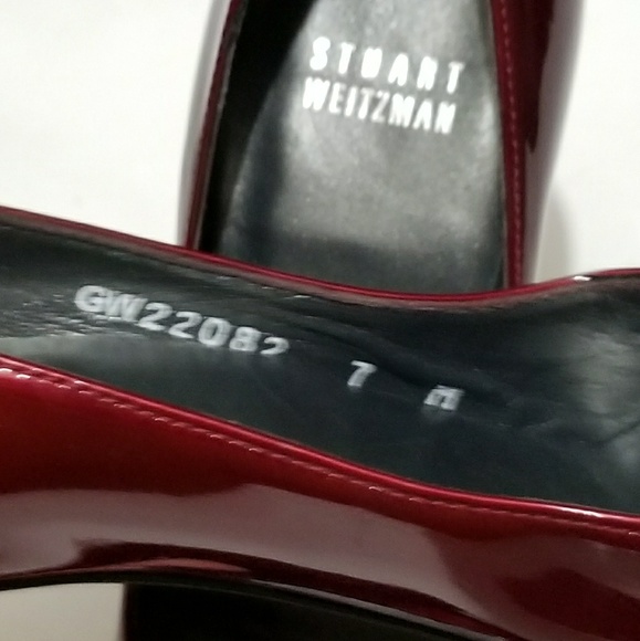 Stuart Weitzman Patent Leather Peep-Toe Burgundy - Picture 5 of 6